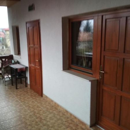 Julia Vendeghaz Apartment Tar ภายนอก รูปภาพ