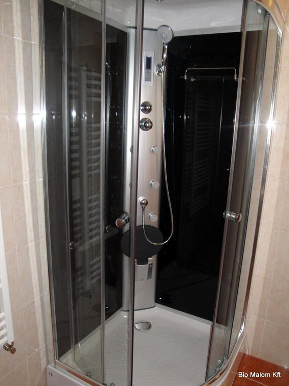 Julia Vendeghaz Apartment Tar ภายนอก รูปภาพ